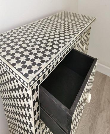 Royal Mirage Chest of Drawers