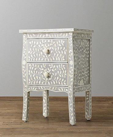 Royal Oasis Side Table