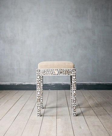 Graceful Glam Stool